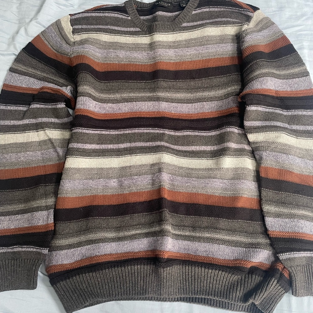 Heavy stitched sweater by Van heusen